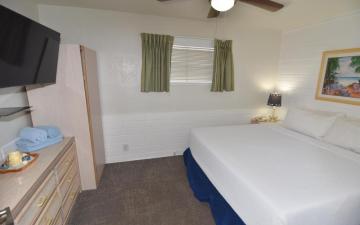 One Bedroom Poolside