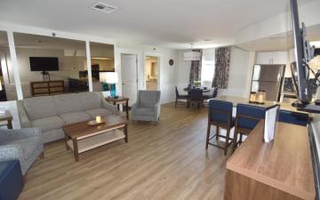 Two Bedroom One Bath Poolside