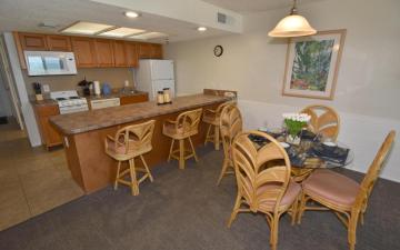 1 BR Gulf View (non-renovated)